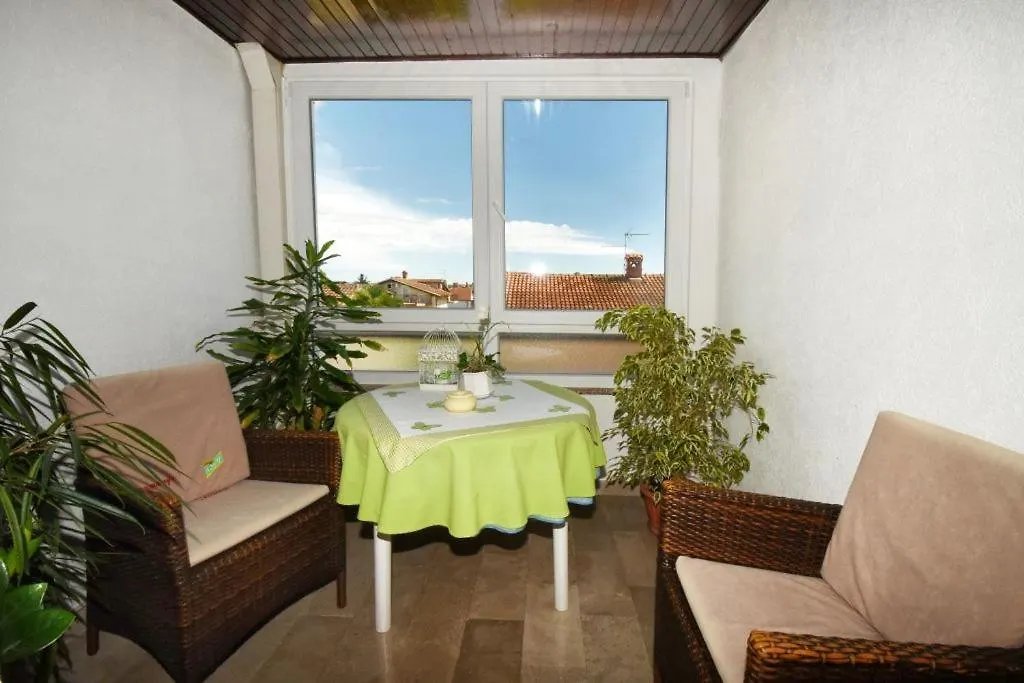 Pensión Apartments And Rooms Branka Novigrad Istria Croacia