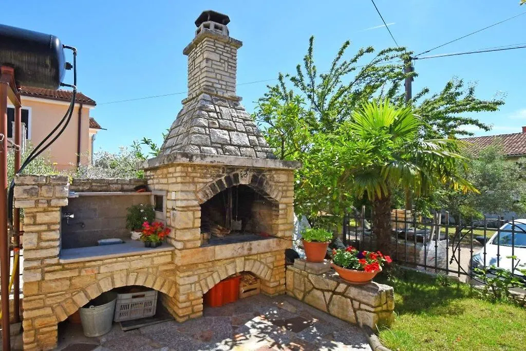 Pensión Apartments And Rooms Branka Novigrad Istria