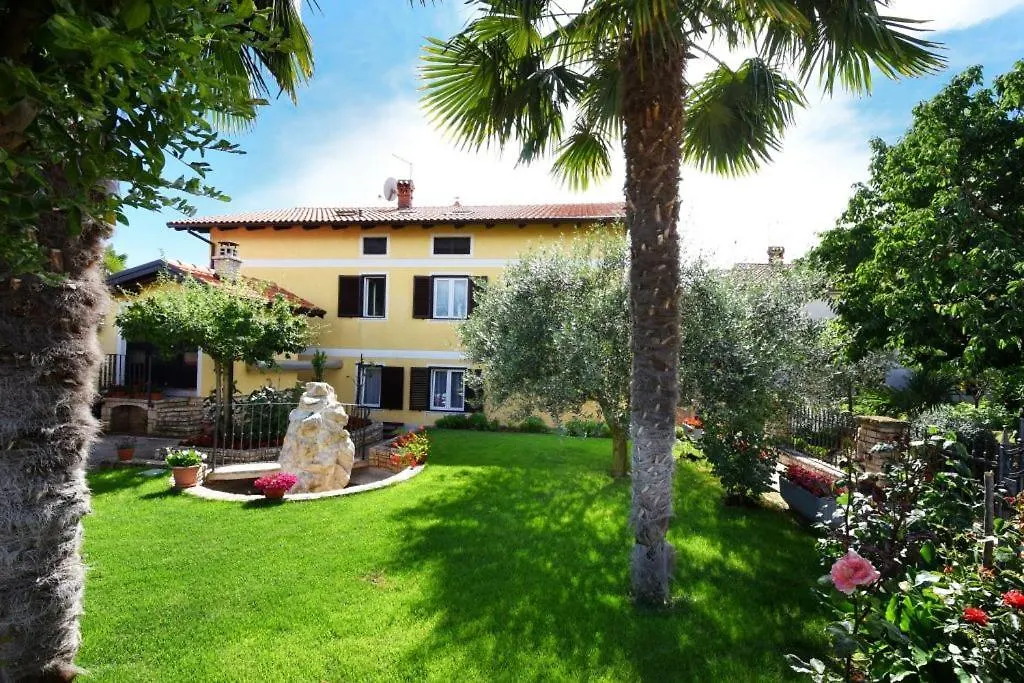 Apartments And Rooms Branka Novigrad Istria